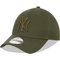 shapka-izvita-zelena-snapbek-9forty-league-essential-na-new-york-yankees-mlb-ot-new-era