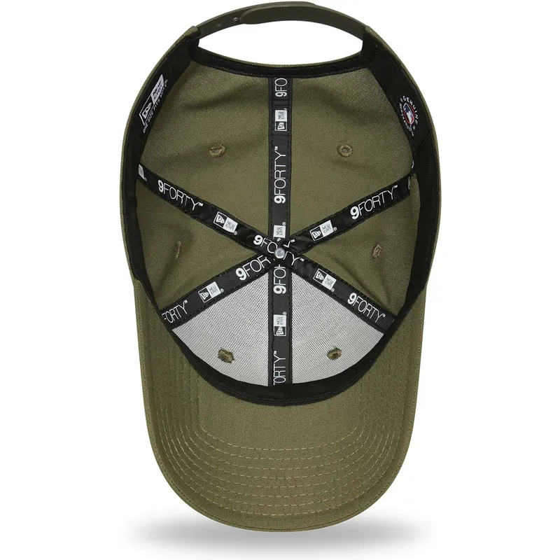 shapka-izvita-zelena-snapbek-9forty-repreve-na-new-york-yankees-mlb-ot-new-era