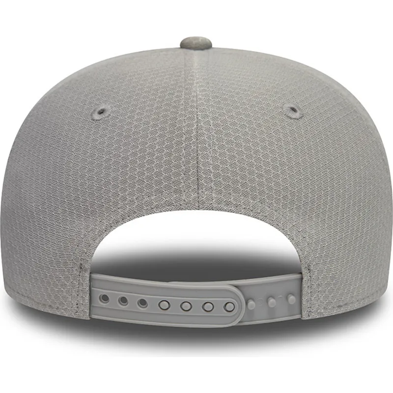shapka-izvita-siv-snapbek-9fifty-stretch-snap-hex-era-na-ryder-cup-ot-new-era shapka-izvita-siv-snapbek-9fifty-stretch-snap-hex-era-na-ryder-cup-ot-new-era