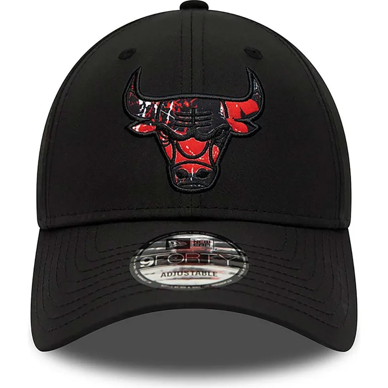 shapka-izvita-cherna-reguliruem-9forty-print-infill-na-chicago-bulls-nba-ot-new-era