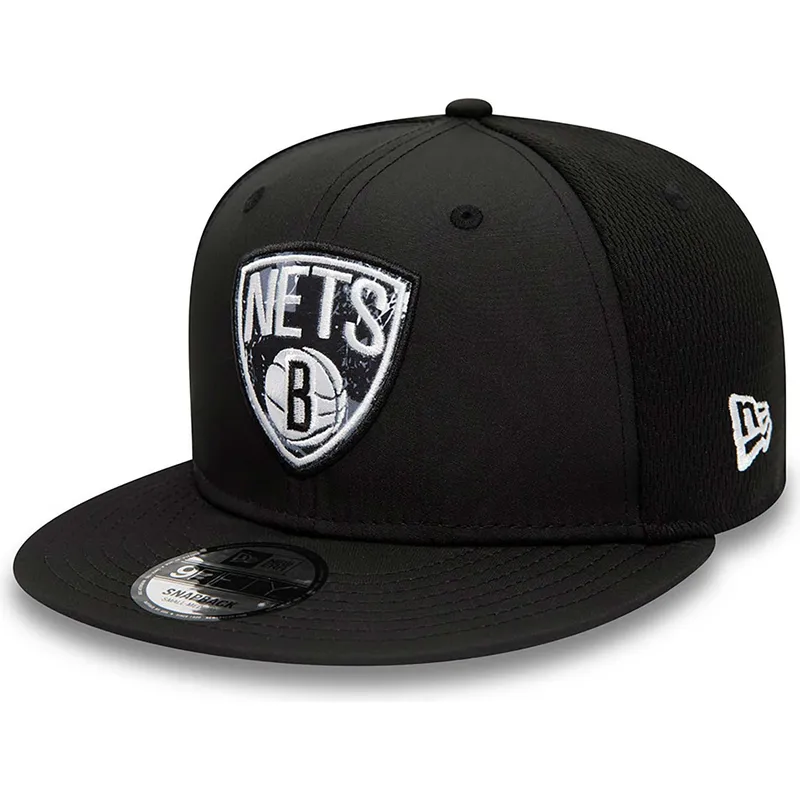 shapka-ploska-cherna-snapbek-9fifty-print-infill-na-brooklyn-nets-nba-ot-new-era