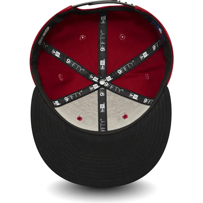 shapka-ploska-chervena-snapbek-9fifty-colour-block-na-new-york-yankees-mlb-ot-new-era