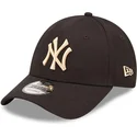 shapka-izvita-cherna-reguliruem-9forty-league-essential-na-new-york-yankees-mlb-ot-new-era