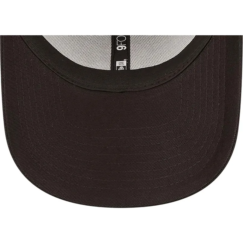 shapka-izvita-cherna-reguliruem-9forty-league-essential-na-new-york-yankees-mlb-ot-new-era shapka-izvita-cherna-reguliruem-9forty-league-essential-na-new-york-yankees-mlb-ot-new-era