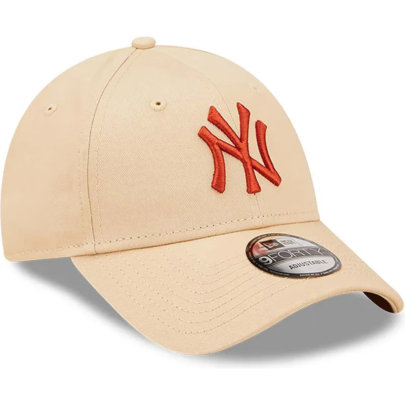 shapka-izvita-bezhov-reguliruem-9forty-league-essential-na-new-york-yankees-mlb-ot-new-era
