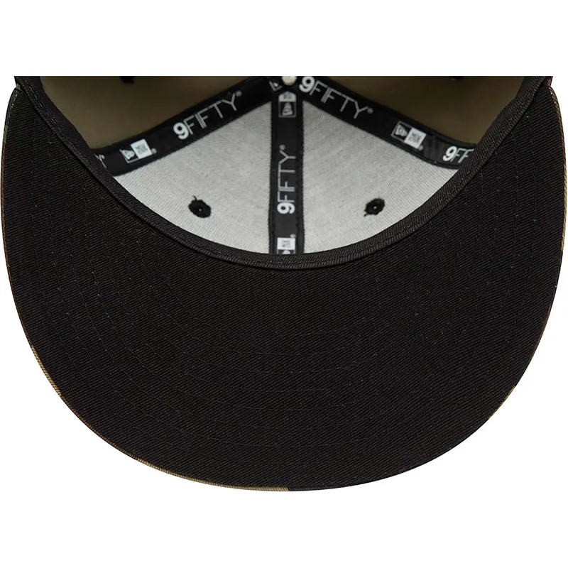 shapka-ploska-kamuflazh-snapbek-9fifty-team-na-new-york-yankees-mlb-ot-new-era shapka-ploska-kamuflazh-snapbek-9fifty-team-na-new-york-yankees-mlb-ot-new-era