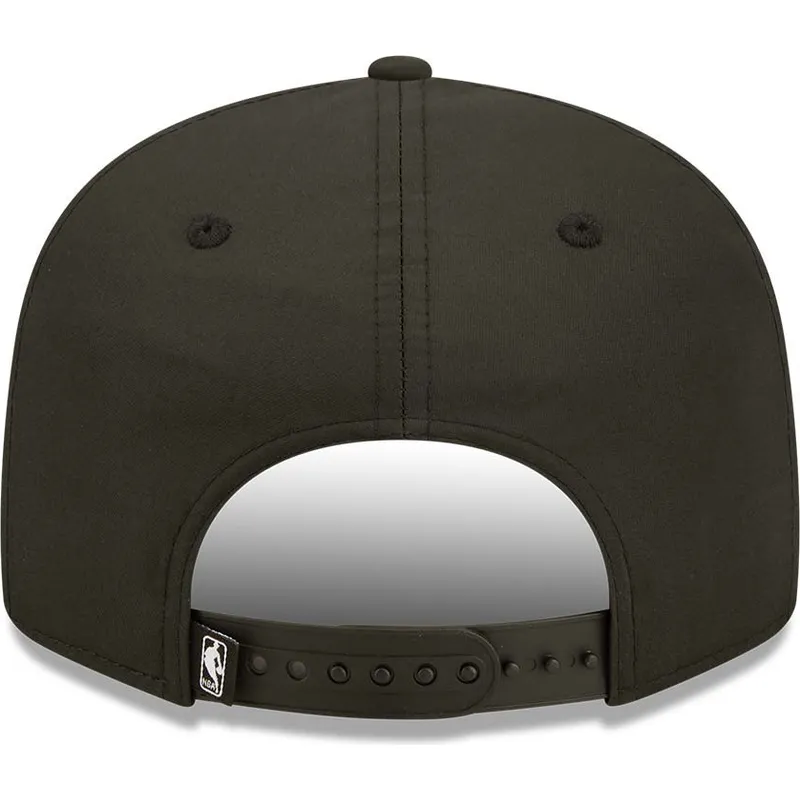 shapka-ploska-cherna-snapbek-9fifty-neon-pack-na-brooklyn-nets-nba-ot-new-era