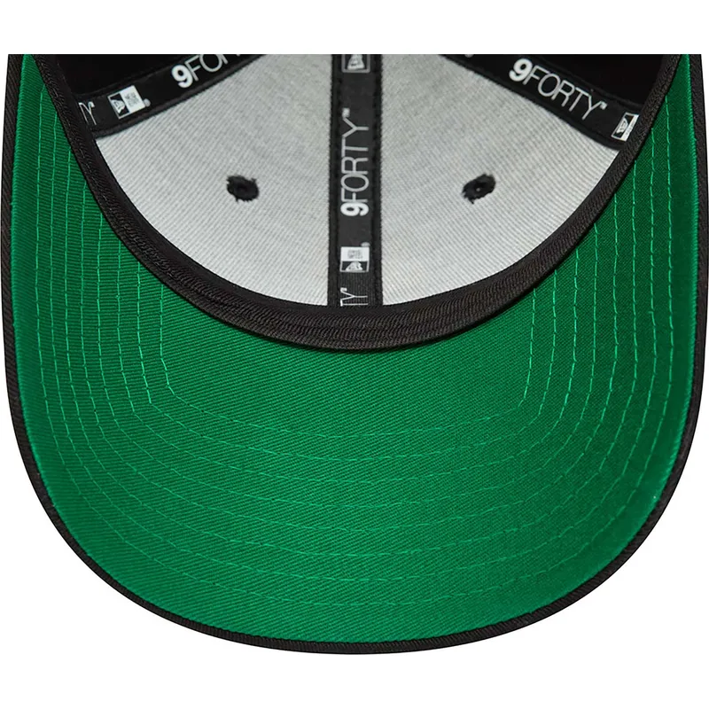 shapka-izvita-cherna-reguliruem-9forty-team-side-patch-na-chicago-white-sox-mlb-ot-new-era shapka-izvita-cherna-reguliruem-9forty-team-side-patch-na-chicago-white-sox-mlb-ot-new-era