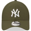 shapka-izvita-zelena-reguliruem-9forty-diamond-era-na-new-york-yankees-mlb-ot-new-era