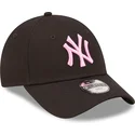 shapka-izvita-cherna-reguliruem-za-deca-rosa-9forty-league-essential-na-new-york-yankees-mlb-ot-new-era