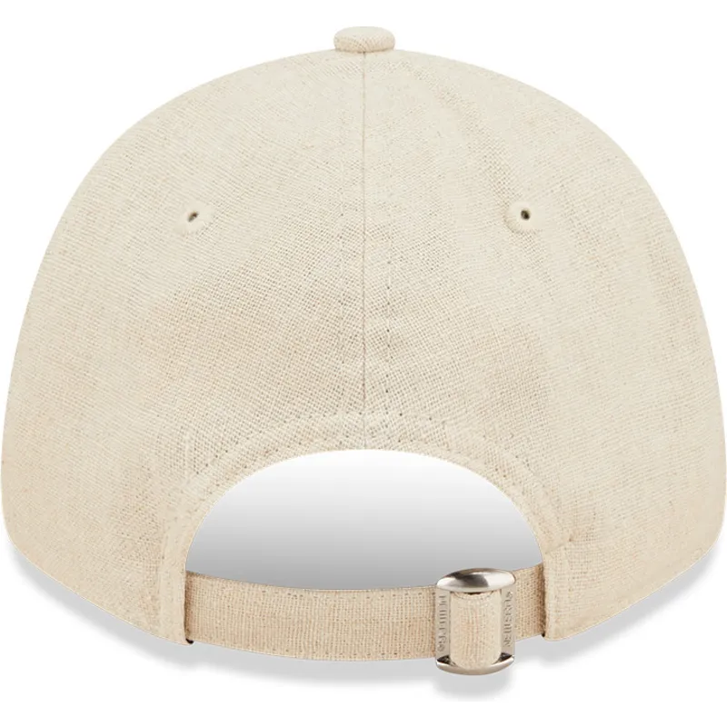 shapka-izvita-bezhov-reguliruem-9forty-linen-na-new-york-yankees-mlb-ot-new-era