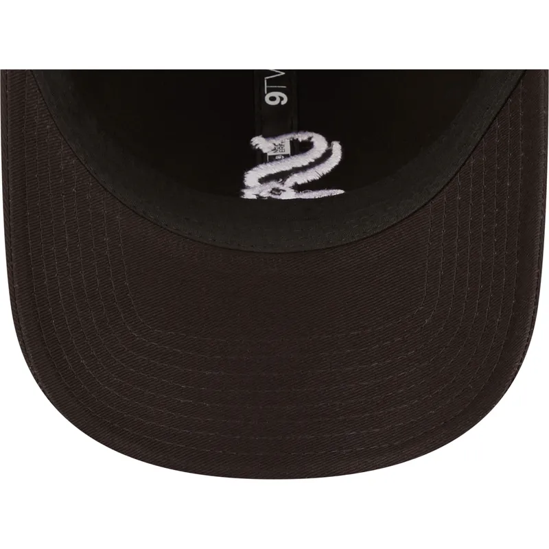shapka-izvita-cherna-reguliruem-9twenty-league-essential-na-chicago-white-sox-mlb-ot-new-era