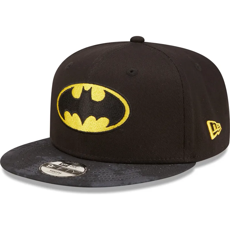 shapka-ploska-cherna-snapbek-za-deca-9fifty-na-batman-dc-comics-ot-new-era