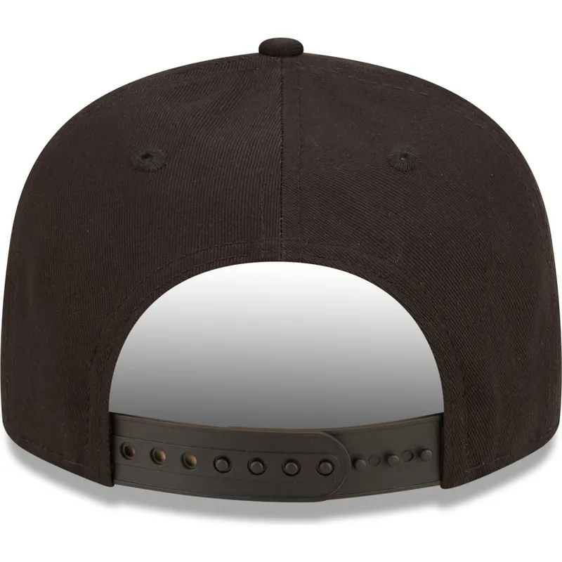 shapka-ploska-cherna-snapbek-za-deca-9fifty-na-batman-dc-comics-ot-new-era