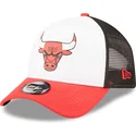 shapka-izvita-traker-chervena-snapbek-a-frame-team-colour-na-chicago-bulls-nba-ot-new-era