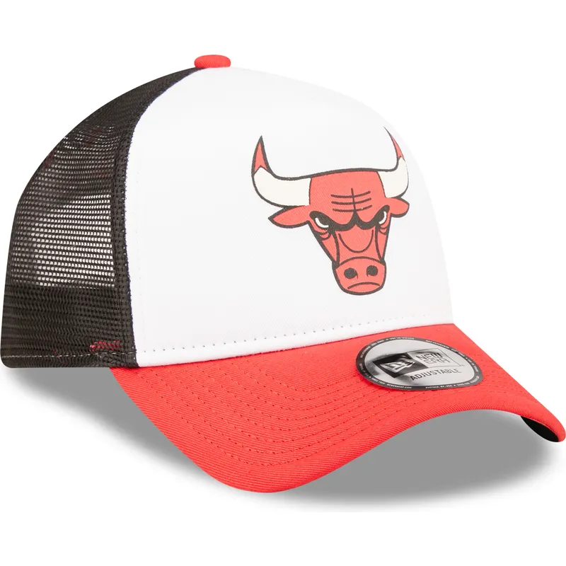 shapka-izvita-traker-chervena-snapbek-a-frame-team-colour-na-chicago-bulls-nba-ot-new-era