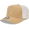 shapka-izvita-traker-kafyav-reguliruem-a-frame-jersey-essential-na-new-york-yankees-mlb-ot-new-era