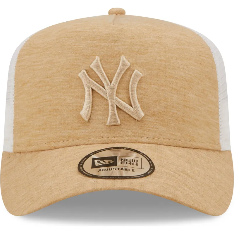 shapka-izvita-traker-kafyav-reguliruem-a-frame-jersey-essential-na-new-york-yankees-mlb-ot-new-era