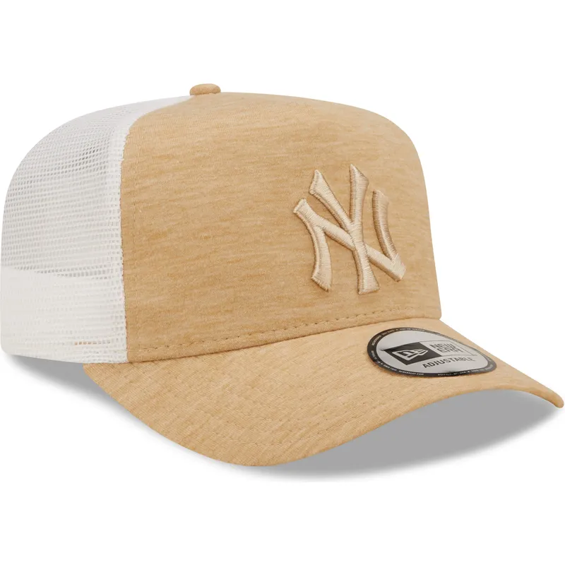 shapka-izvita-traker-kafyav-reguliruem-a-frame-jersey-essential-na-new-york-yankees-mlb-ot-new-era
