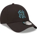 shapka-izvita-cherna-reguliruem-9forty-neon-outline-na-new-york-yankees-mlb-ot-new-era