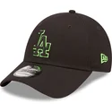 shapka-izvita-cherna-reguliruem-9forty-neon-outline-na-los-angeles-dodgers-mlb-ot-new-era