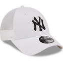 shapka-izvita-traker-byala-reguliruem-a-frame-home-field-na-new-york-yankees-mlb-ot-new-era