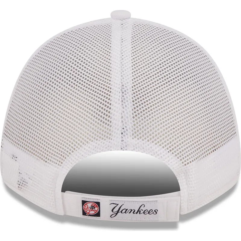 shapka-izvita-traker-byala-reguliruem-a-frame-home-field-na-new-york-yankees-mlb-ot-new-era