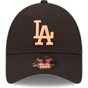 shapka-izvita-cherna-reguliruem-9forty-league-essential-na-los-angeles-dodgers-mlb-ot-new-era