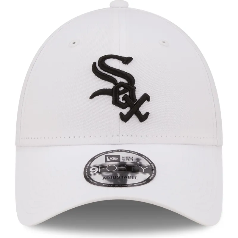 shapka-izvita-byala-reguliruema-cheren-9forty-league-essential-na-chicago-white-sox-mlb-ot-new-era
