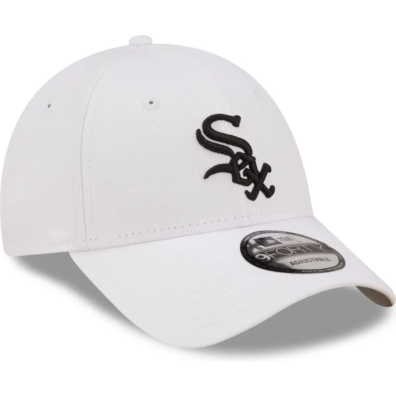 shapka-izvita-byala-reguliruema-cheren-9forty-league-essential-na-chicago-white-sox-mlb-ot-new-era