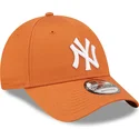 shapka-izvita-oranzhev-reguliruem-9forty-league-essential-na-new-york-yankees-mlb-ot-new-era