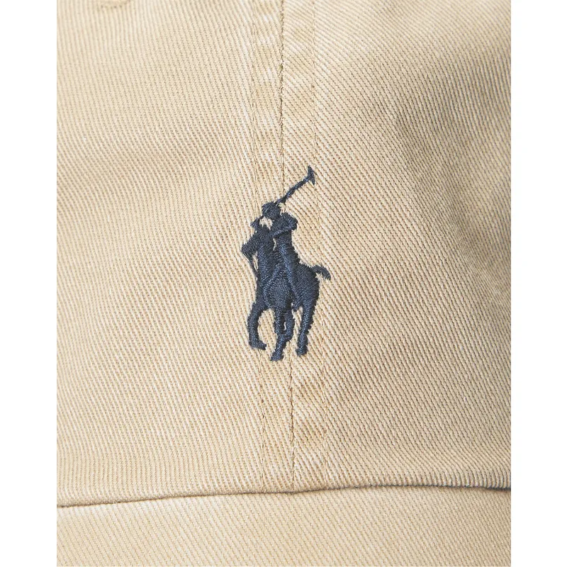 lysebrun-justerbar-buet-kasket-med-blat-cotton-chino-classic-sport-logo-fra-polo-ralph-lauren