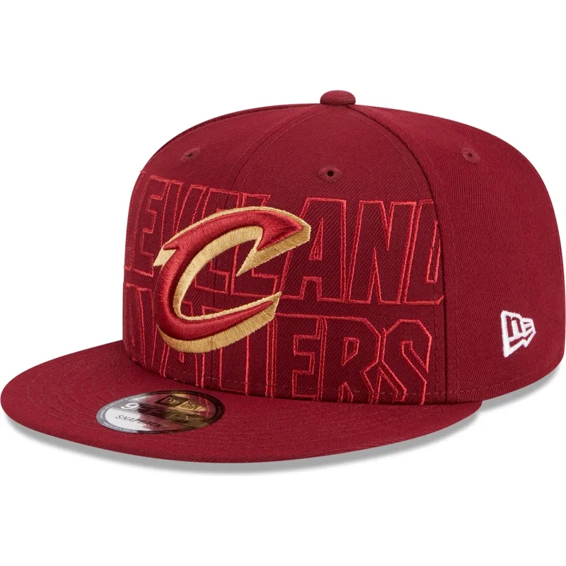 shapka-ploska-chervena-snapbek-9fifty-draft-edition-2023-na-cleveland-cavaliers-nba-ot-new-era