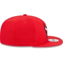 shapka-ploska-chervena-snapbek-9fifty-draft-edition-2023-na-chicago-bulls-nba-ot-new-era