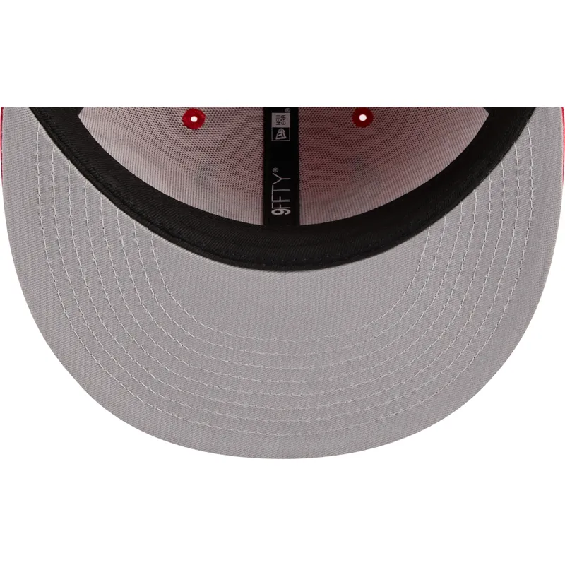 shapka-ploska-chervena-snapbek-9fifty-draft-edition-2023-na-chicago-bulls-nba-ot-new-era shapka-ploska-chervena-snapbek-9fifty-draft-edition-2023-na-chicago-bulls-nba-ot-new-era