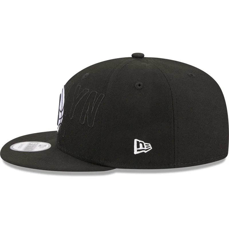 shapka-ploska-cherna-snapbek-9fifty-draft-edition-2023-na-brooklyn-nets-nba-ot-new-era