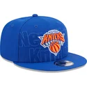 blaue-flache-snapback-kappe-9fifty-draft-edition-2023-der-new-york-knicks-nba-von-new-era