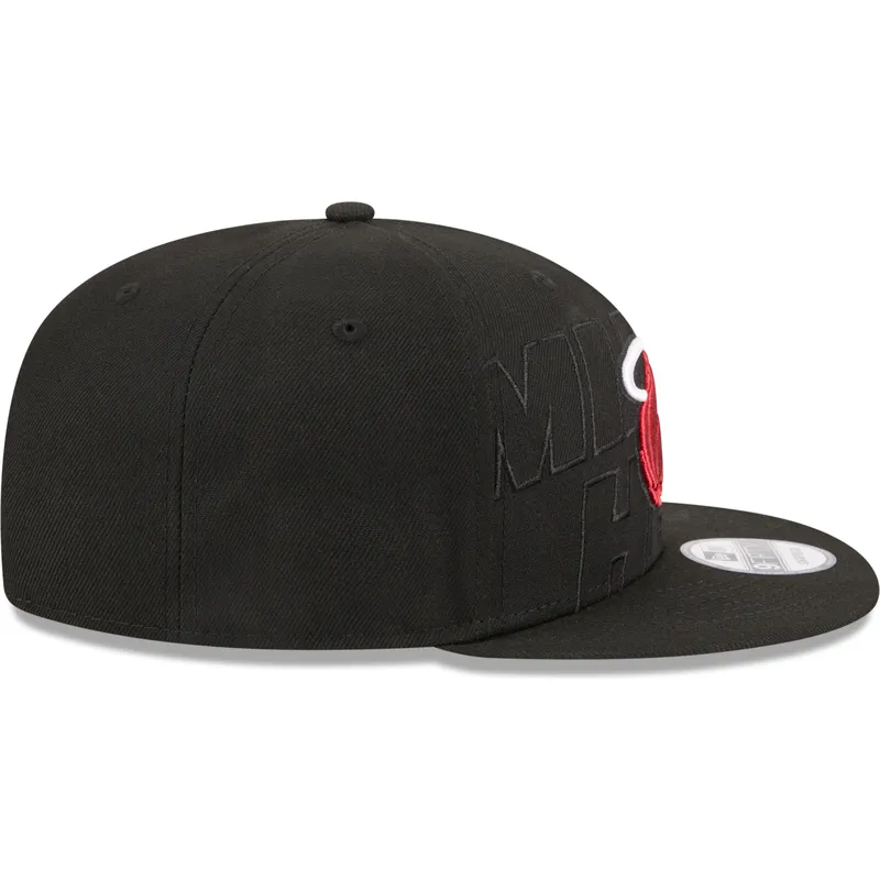 shapka-ploska-cherna-snapbek-9fifty-draft-edition-2023-na-miami-heat-nba-ot-new-era