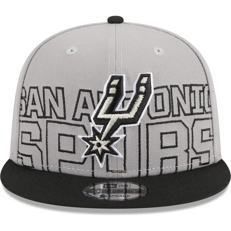 shapka-ploska-siv-snapbek-9fifty-draft-edition-2023-na-san-antonio-spurs-nba-ot-new-era shapka-ploska-siv-snapbek-9fifty-draft-edition-2023-na-san-antonio-spurs-nba-ot-new-era