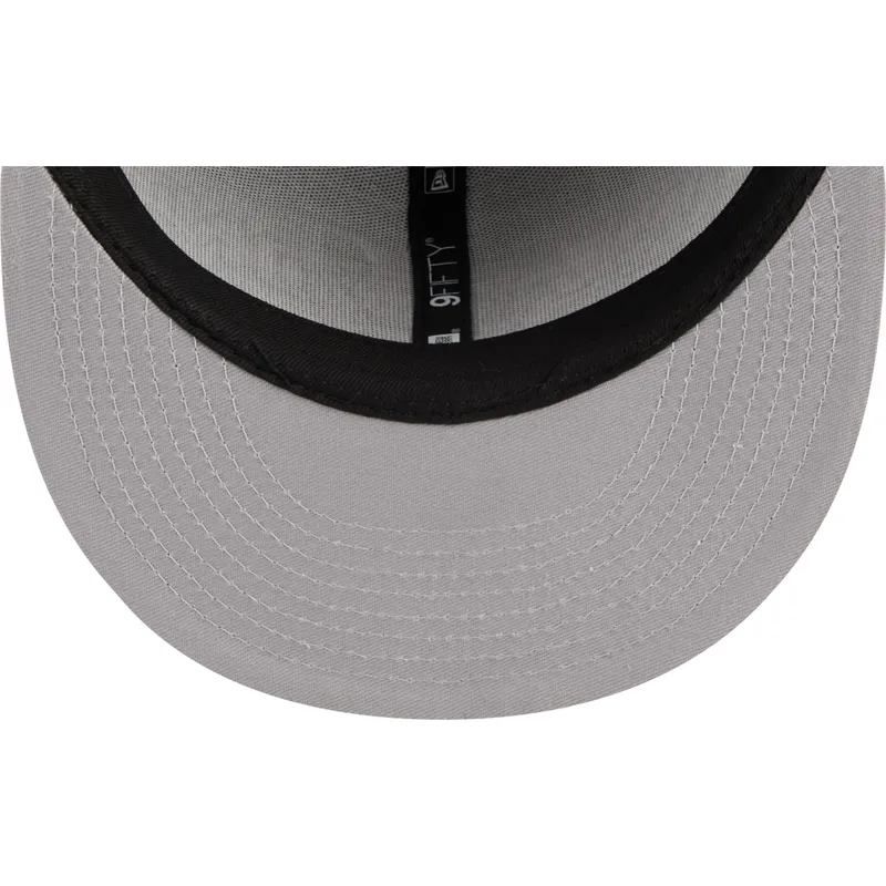 shapka-ploska-siv-snapbek-9fifty-draft-edition-2023-na-san-antonio-spurs-nba-ot-new-era shapka-ploska-siv-snapbek-9fifty-draft-edition-2023-na-san-antonio-spurs-nba-ot-new-era