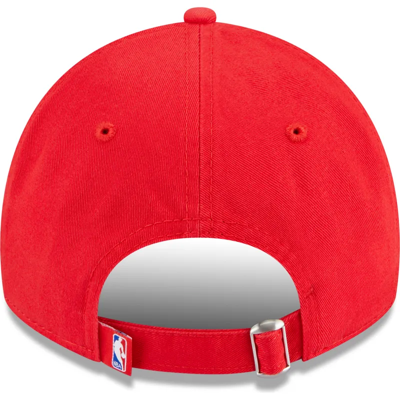 shapka-izvita-chervena-reguliruem-9twenty-draft-edition-2023-na-chicago-bulls-nba-ot-new-era