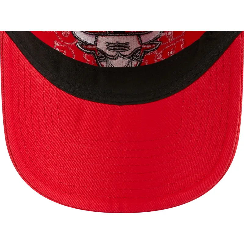 shapka-izvita-chervena-reguliruem-9twenty-draft-edition-2023-na-chicago-bulls-nba-ot-new-era