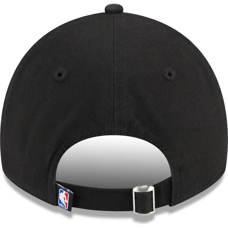 shapka-izvita-cherna-reguliruem-9twenty-draft-edition-2023-na-san-antonio-spurs-nba-ot-new-era