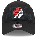 new-era-izvita-periferiya-9twenty-draft-edition-2023-portland-trail-blazers-nba-cherna-reguliruema-shapka