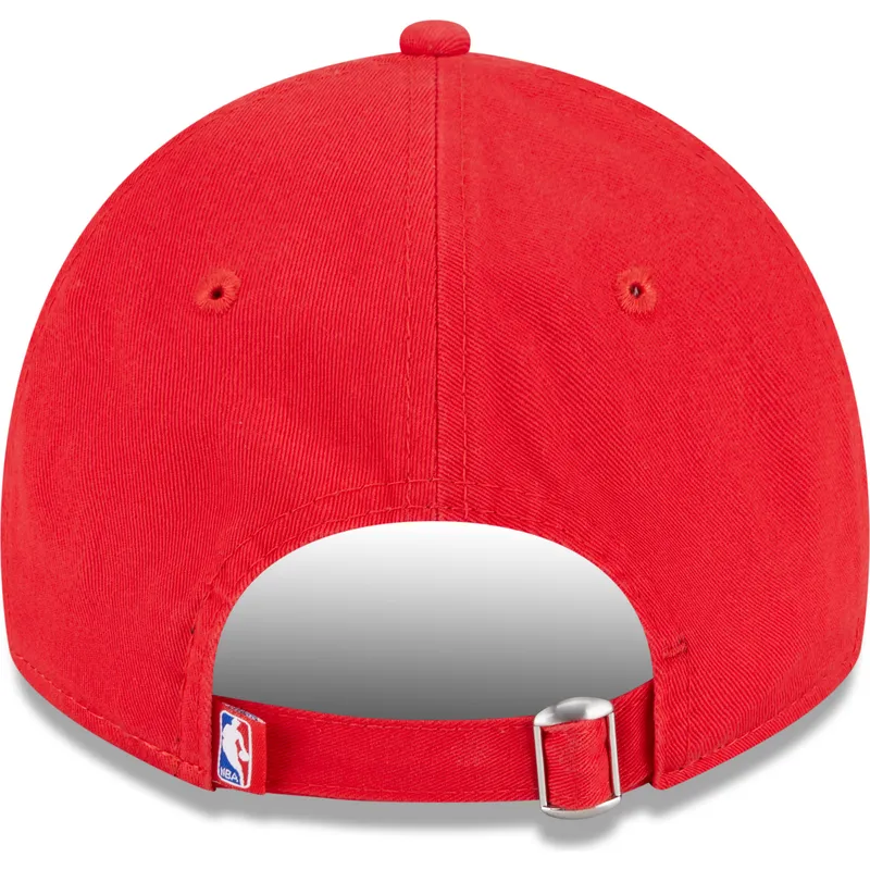 shapka-izvita-chervena-reguliruem-9twenty-draft-edition-2023-na-toronto-raptors-nba-ot-new-era