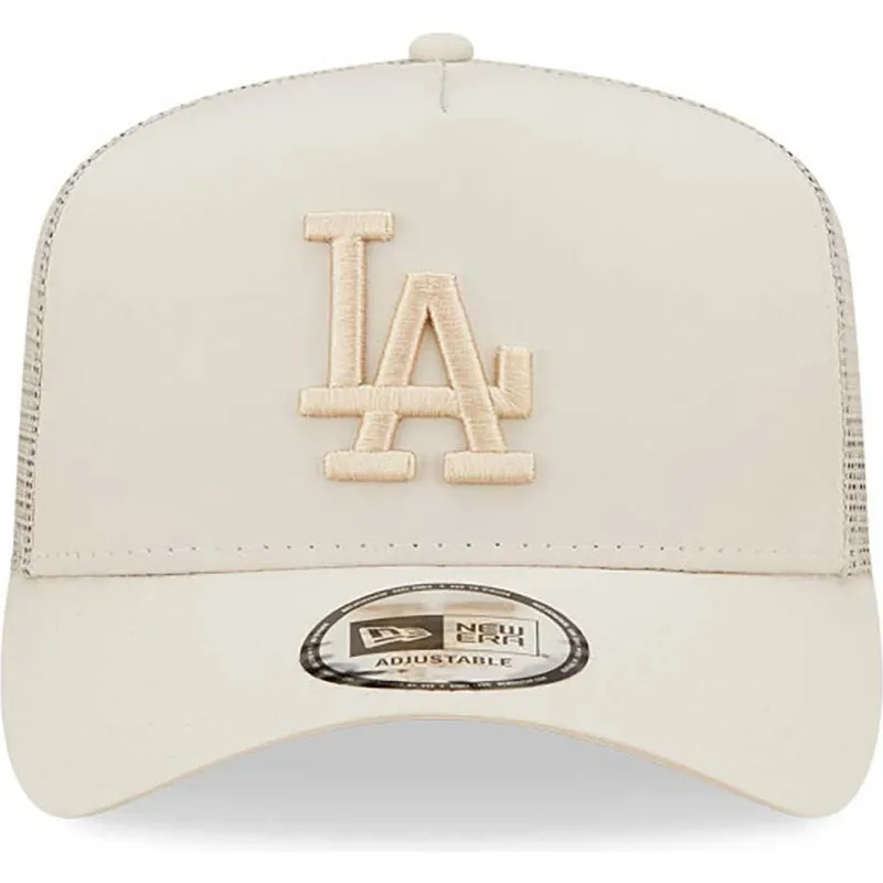shapka-izvita-traker-bezhov-snapbek-a-frame-tech-ripstop-na-los-angeles-dodgers-mlb-ot-new-era