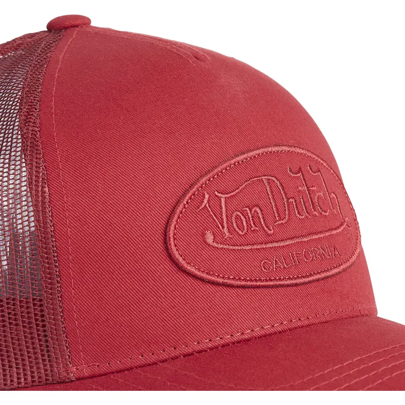 shapka-izvita-traker-chervena-snapbek-lof-a3-ot-von-dutch