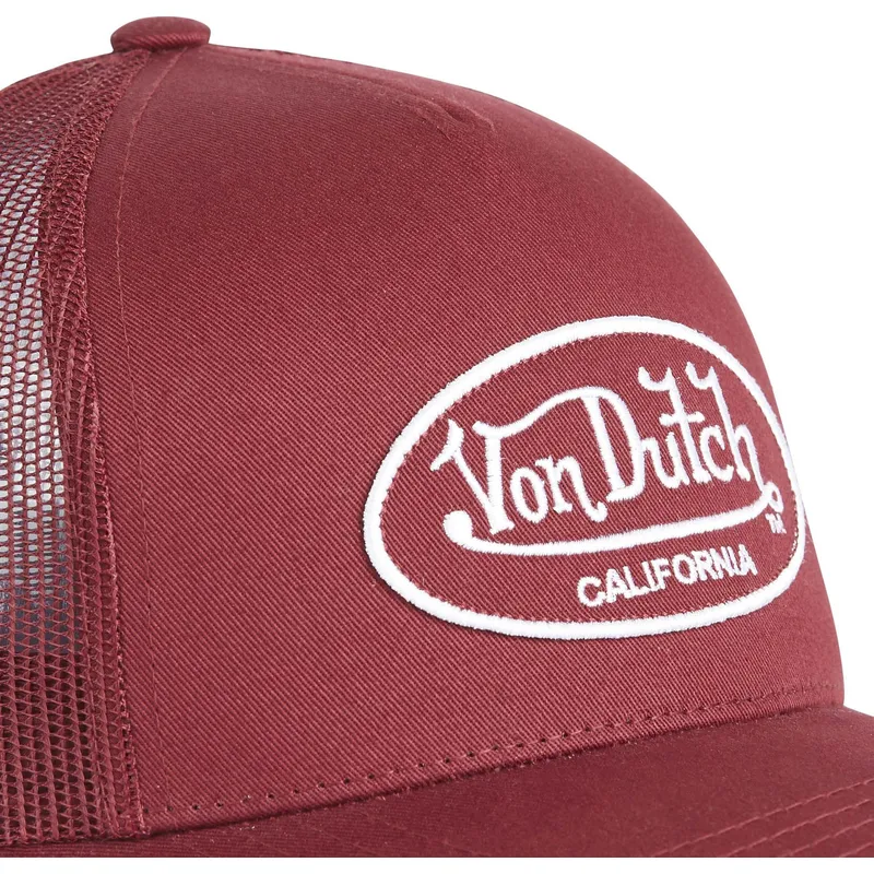 shapka-izvita-traker-chervena-reguliruem-lof-b1-ot-von-dutch shapka-izvita-traker-chervena-reguliruem-lof-b1-ot-von-dutch