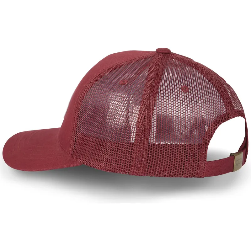 shapka-izvita-traker-chervena-reguliruem-lof-b1-ot-von-dutch shapka-izvita-traker-chervena-reguliruem-lof-b1-ot-von-dutch