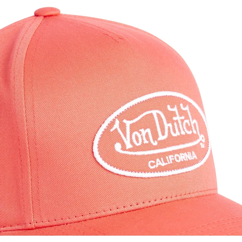 shapka-izvita-chervena-reguliruem-lof-c4-ot-von-dutch